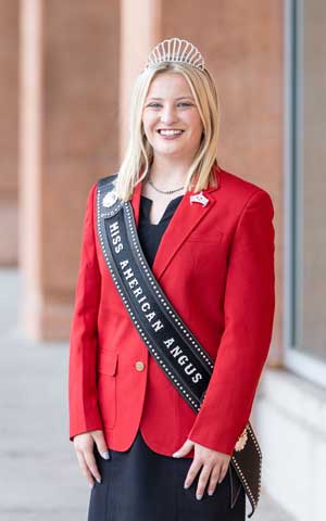 2022 Miss American Angus Mary Wood